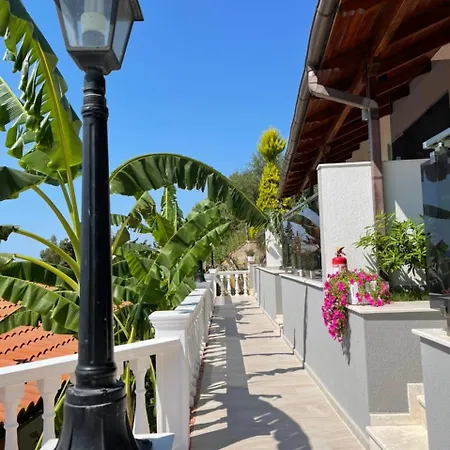 Hotel Ramosaco, Radhime, Vlore 3*