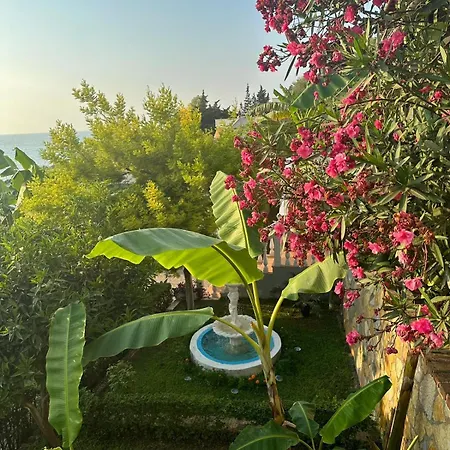 Hotel Ramosaco, Radhime, Vlore