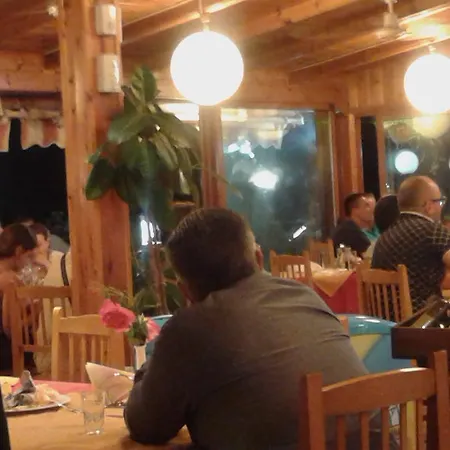 Hotel Ramosaco, Radhime, Vlore 3*