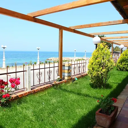 Ramosaco, Radhime, Vlore Hotel 3*