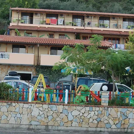 Ramosaco, Radhime, Vlore Hotel 3*