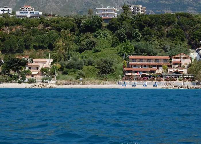 Ramosaco, Radhime, Vlore 酒店 3*