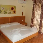 Ramosaco, Radhime, Vlore מלון Radhimë