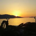 Ramosaco, Radhime, Vlore מלון 3*
