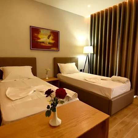 Ramosaco, Radhime, Vlore Hotel
