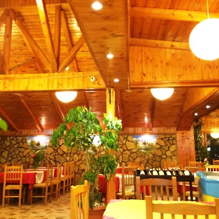 Ramosaco, Radhime, Vlore 3* Radhime