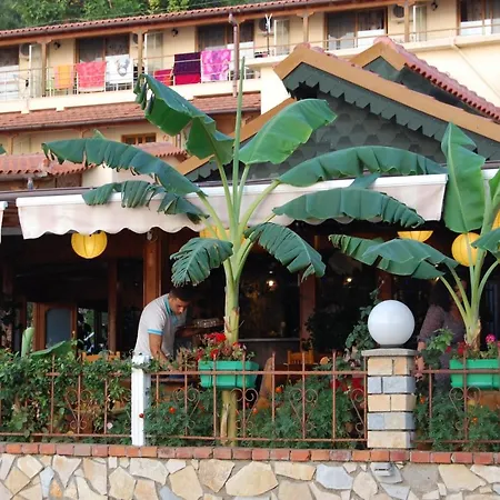 Ramosaco, Radhime, Vlore